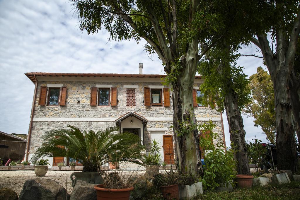 Locanda Villa Naumanni Таркуїнія Екстер'єр фото